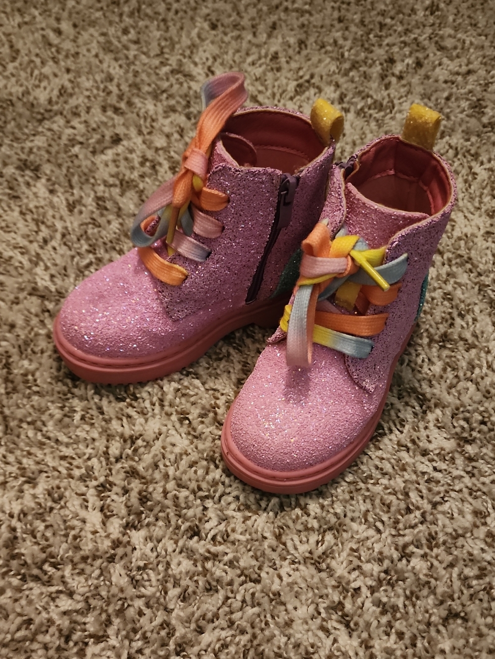 Marie Nicole Clothing Sparkly Boots, Size 7 Toddler, Pre-owned, GUC